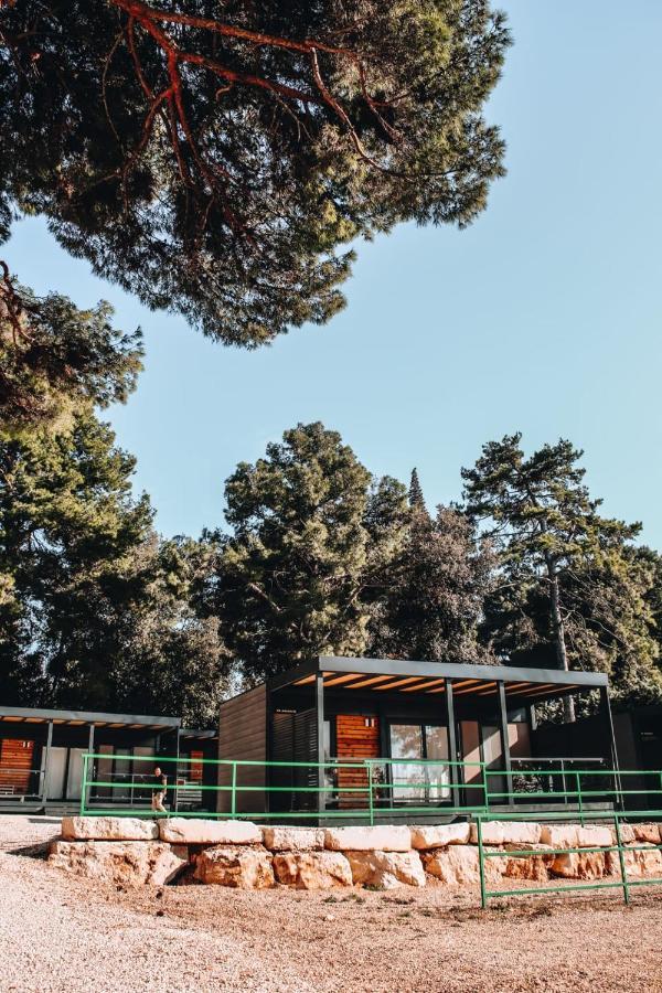 Mobile Home Kailani Nr 121, Camping Porton Biondi Rovinj Exterior foto